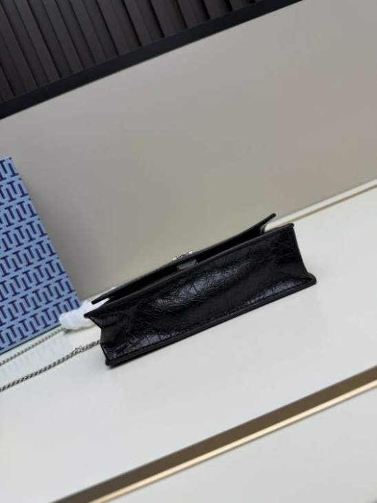 Picture of Tory Burch Handbags _SKUfw237919242fw